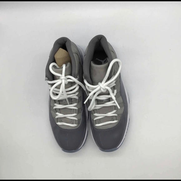 Jordan 11 cool greys - Picture 3 of 7